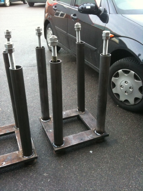 foundation bolts.jpg