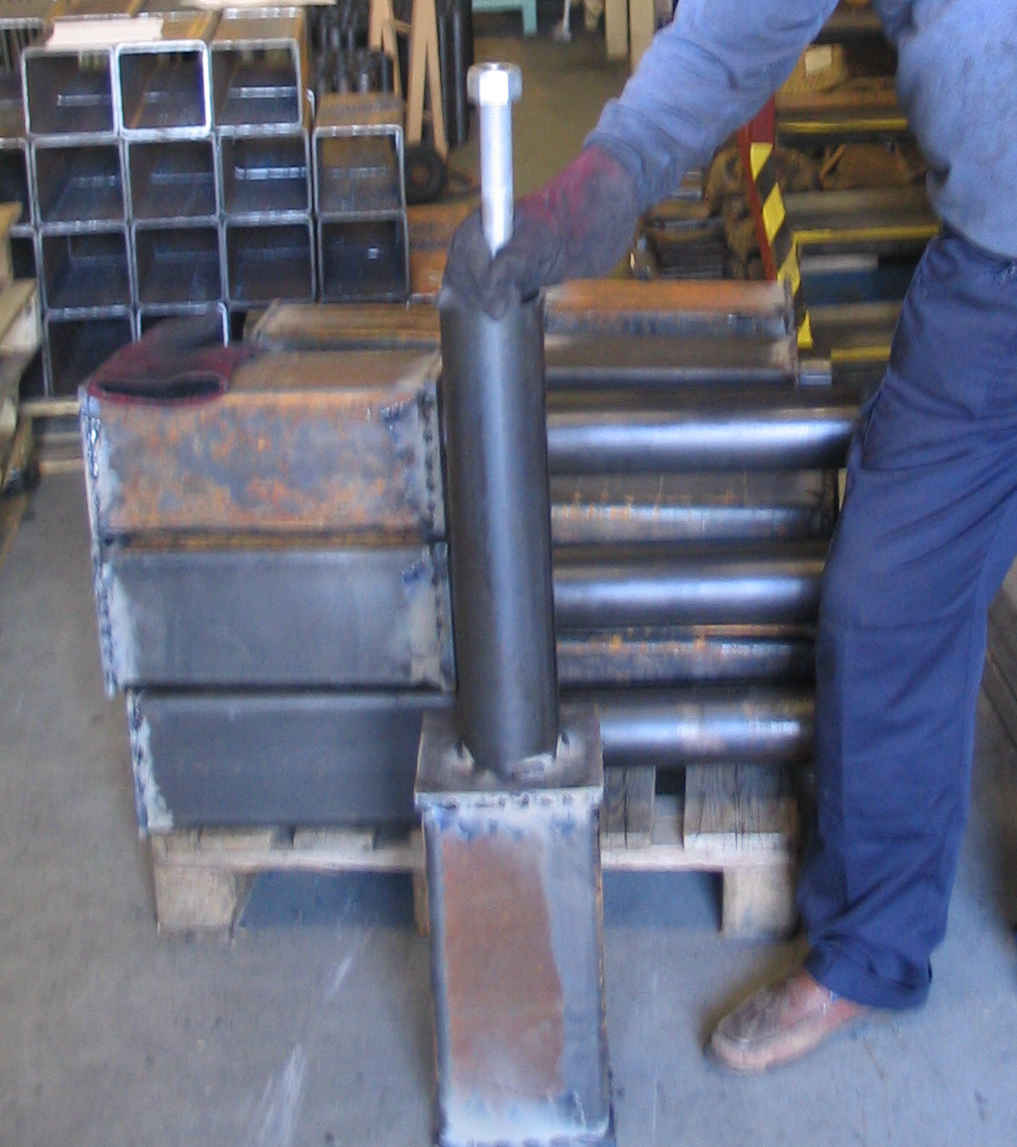 foundation bolt.jpg