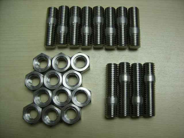 inconel 825 studs & nuts.jpg